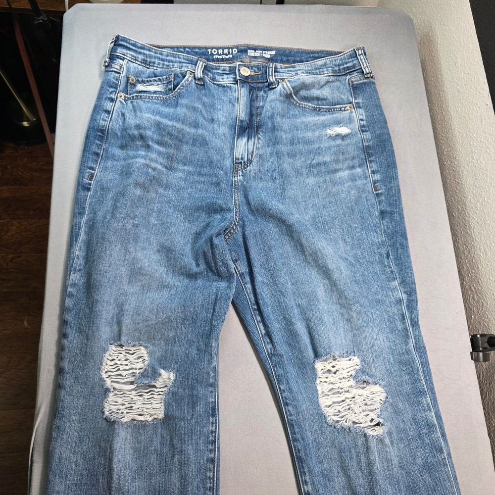 Torrid High Rise Straight Stretch Rigid Distressed Ripped Jeans Blue 14R - Picture 2 of 11